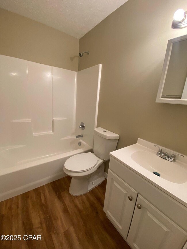 Photo - 6413 Winona St Unit G