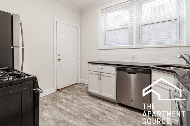 Photo - 1132 Maple Ave Unit 2