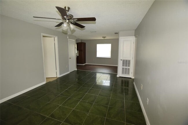 Photo - 4840 Grovemont Pl