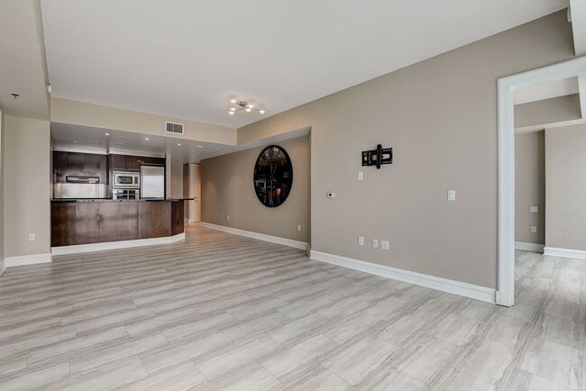 Photo - Sky Las Vegas-Strip/City/Red Rock Mtn Views from this Stunning 2Bd/2.5Ba Residence Unit 2901