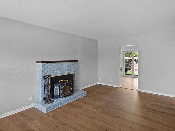 Photo - 3326 65th St