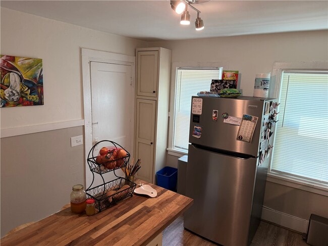 Photo - 69 Averill Ave
