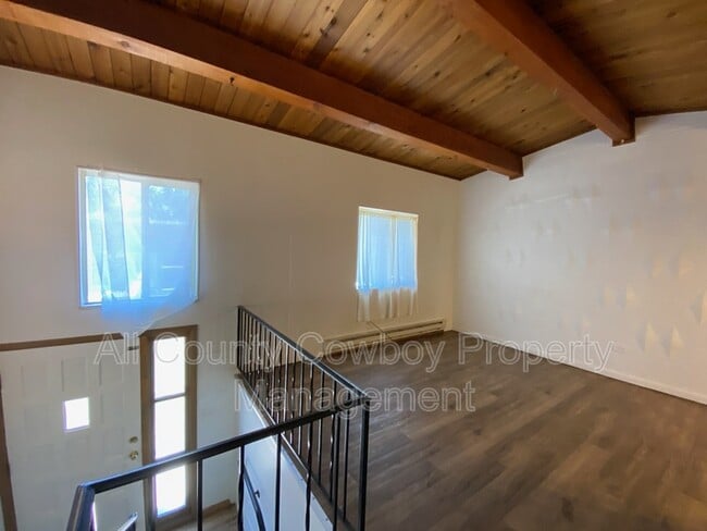 Photo - 1000 E Garfield St Unit Apt. 13