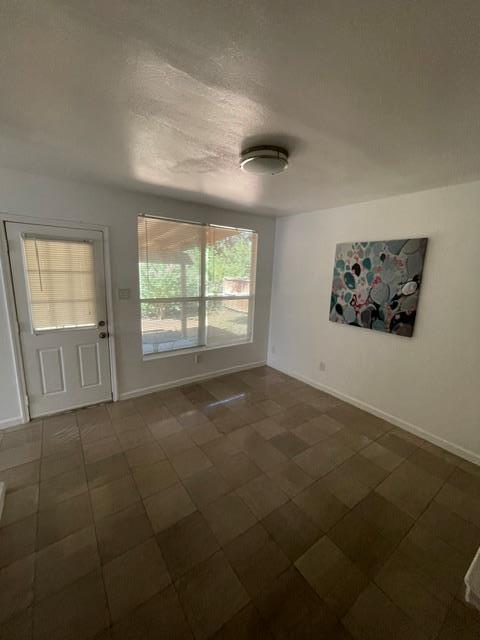 Photo - 4611 Glissman Rd