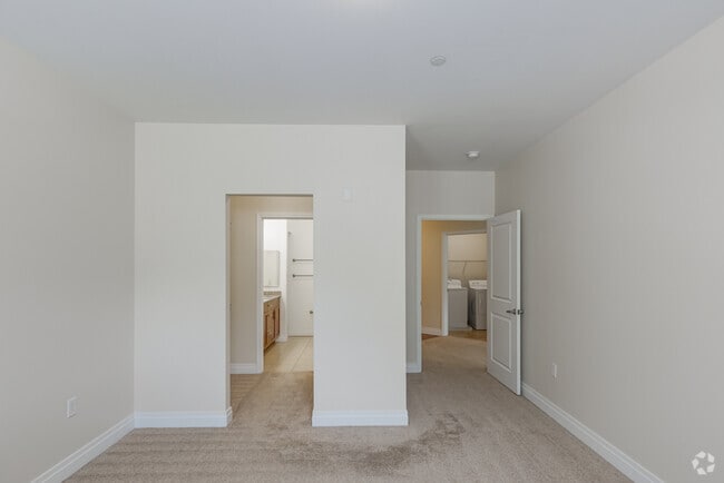 2BR,2BA-Large (1265SF)