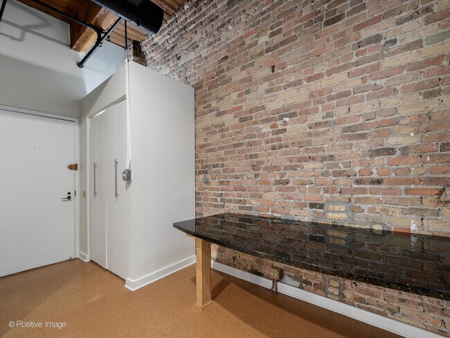 Photo - 540 N Lake Shore Dr Unit 619