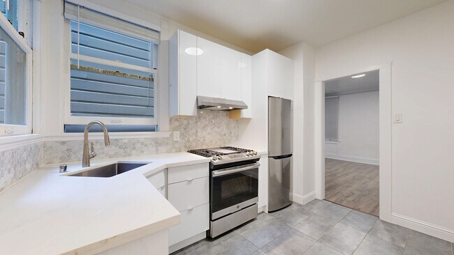 Photo - 1740 Sacramento St Unit 2