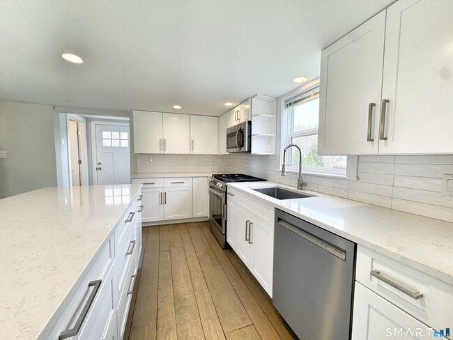 Photo - 112 Georgetown Rd