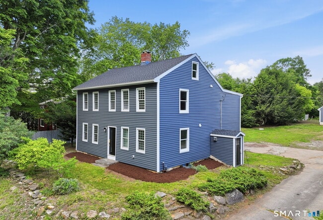 Building Photo - 765 Norwich Ave