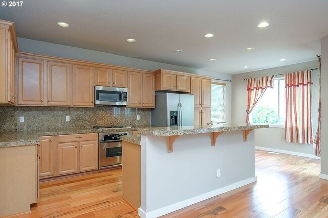 Photo - 6146 NE Ridgestone Ct