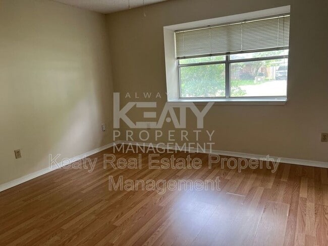 Photo - 127 Marietta Dr