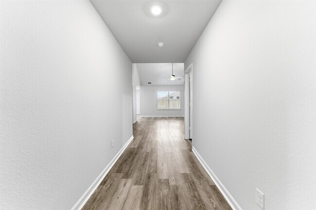 Photo - 13622 Logan Pass Dr