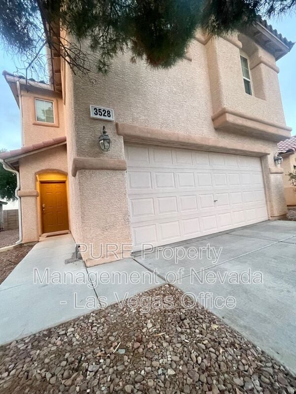 Photo - 3528 Laguna Veneta Ave