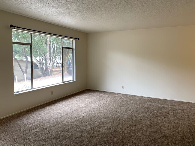 3205-3205 Nielsen Rd Unit 3203 Nielsen Rd-1