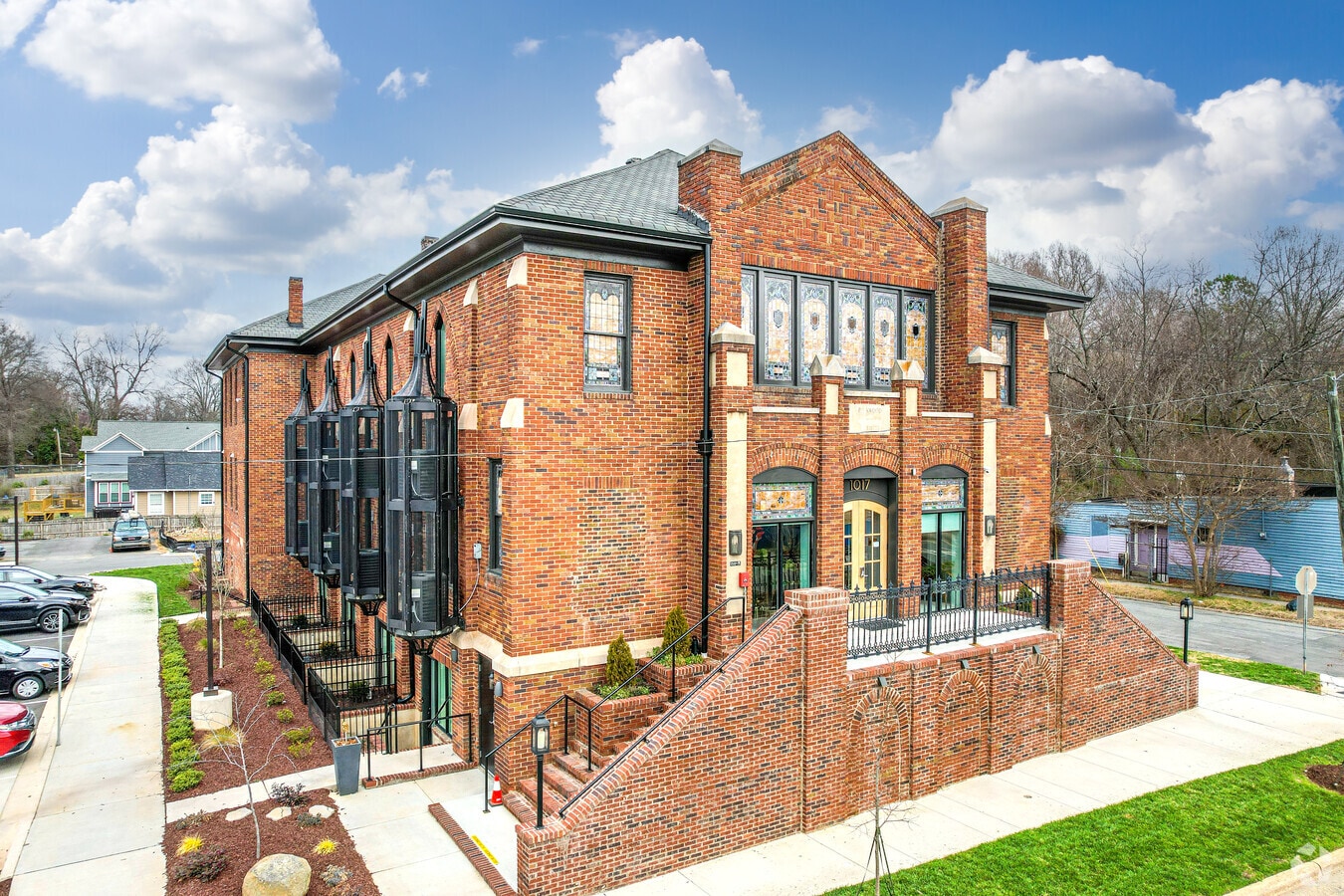 The Church on Parkwood - The Church on Parkwood Apartments