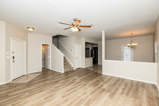 Photo - 116 Callender Dr