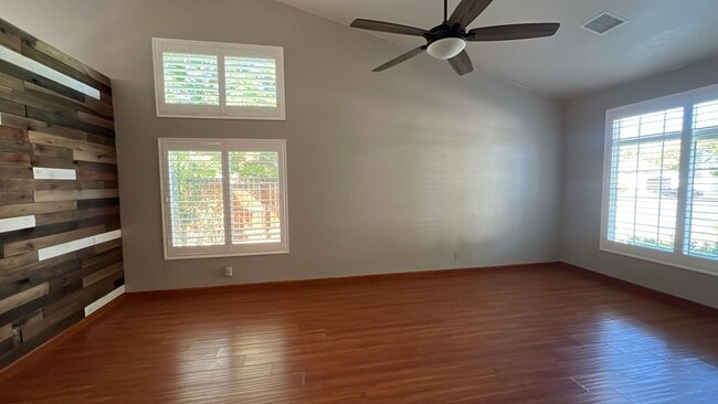 Photo - West Palmdale Home