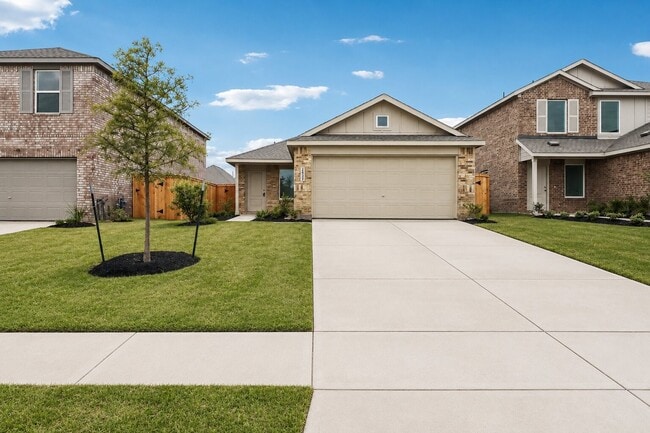 Building Photo - 28727 Texas Plns Dr