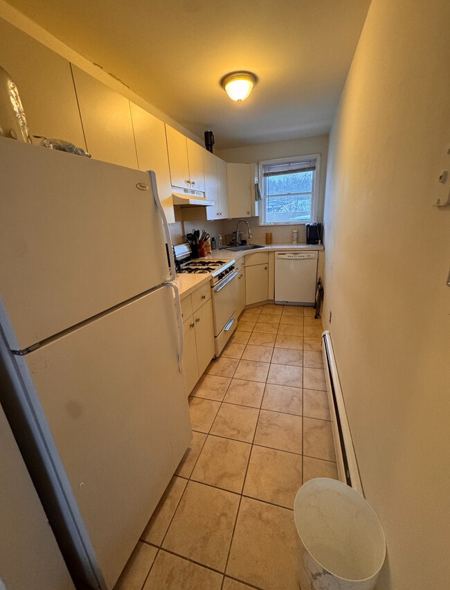 Photo - 59 W Catherine St Unit Number 4