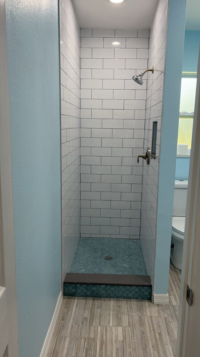 Photo - 7880 42nd Ave N