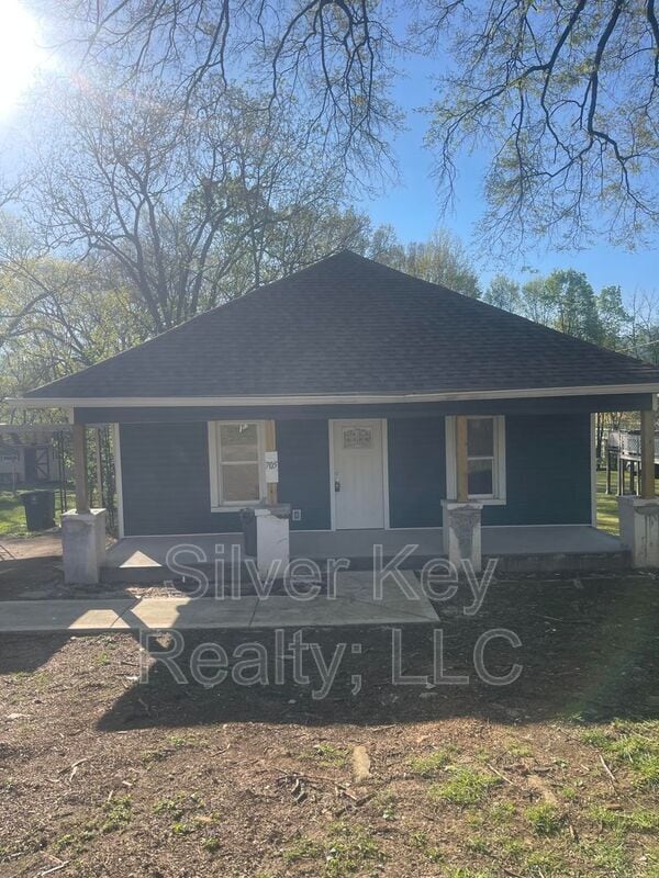 Photo - 705 Eastanallee Ave House