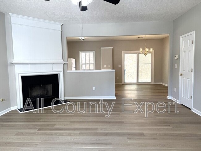 Photo - 4123 Howell Park Rd