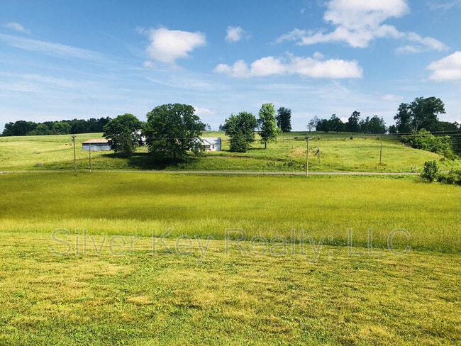 Photo - 1011 Mecca Pike