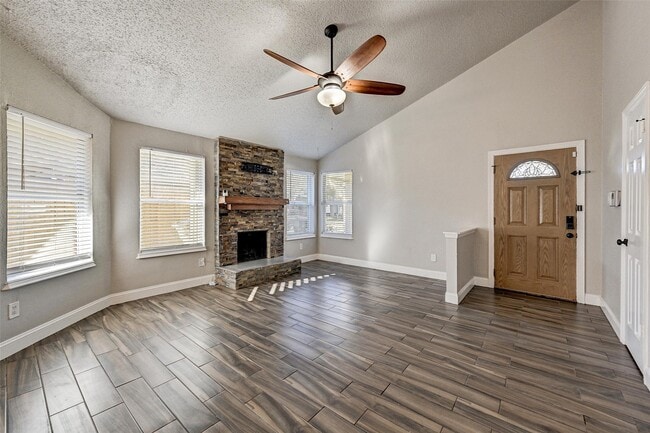 Photo - 14027 Blue Falls Dr