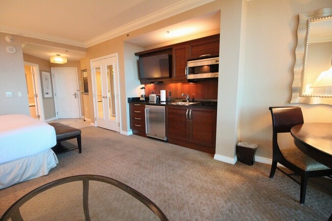 Photo - 125 E Harmon Ave Unidad 18