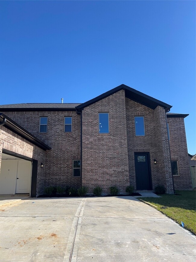 Photo - 2511 Martinas Ct