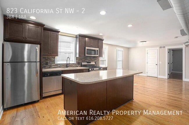 Photo - 823 California St NW Unit 2