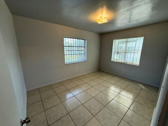 Photo - 15300 NW 32nd Pl
