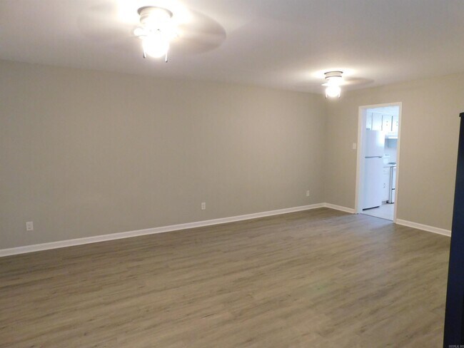 Photo - 2203 Fendley Dr