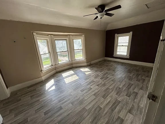 Photo - 932 Forsythe St