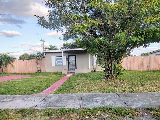 Front - 15901 NW 19th Ave House