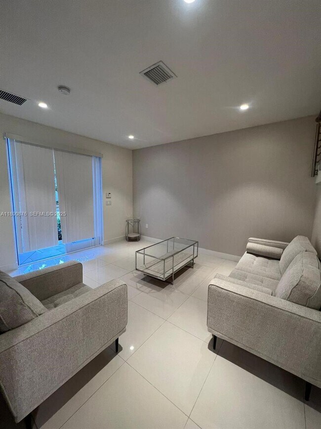 Photo - 10422 NW 64th Terrace