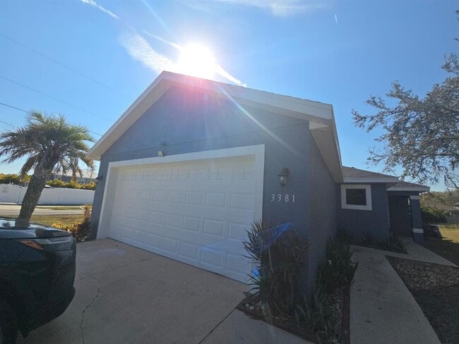 Photo - 3381 Houle Ave