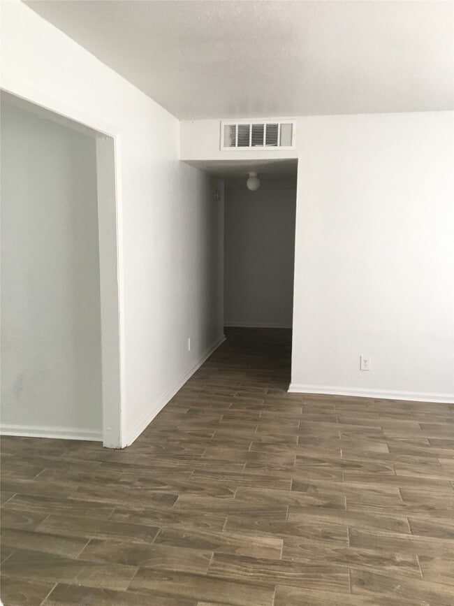 Photo - 6200 W Tidwell Rd