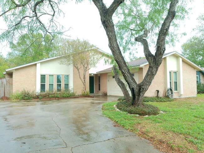 Photo - 6306 Kristin Dr