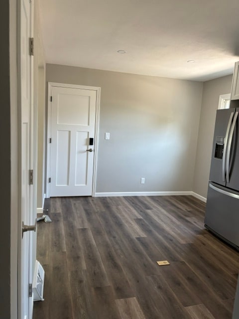 Front door into kitchen area - 863 S Silver Lake St Unit Lower