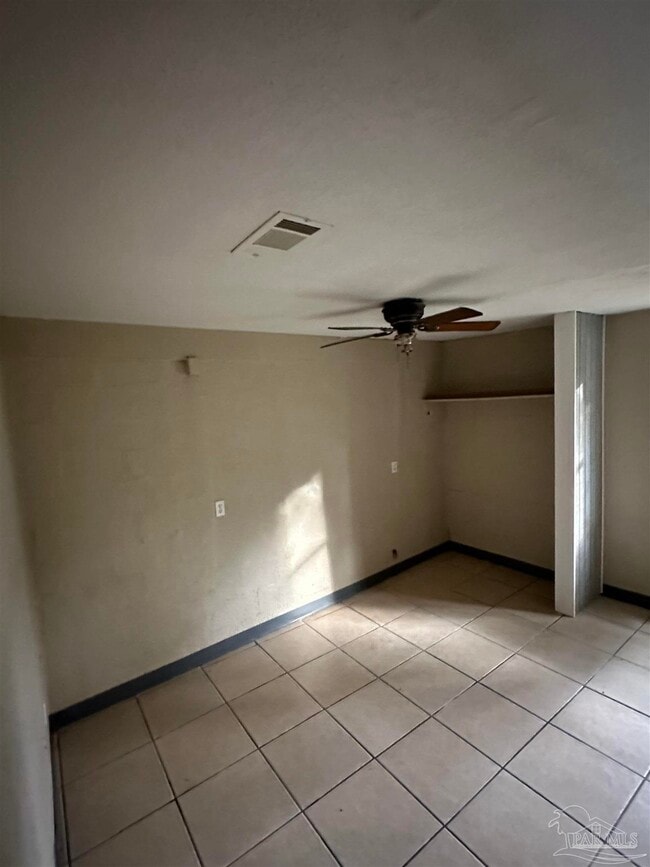 Photo - 602 New York Dr