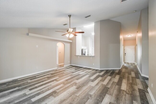 Photo - 1223 Summer Springs Drive