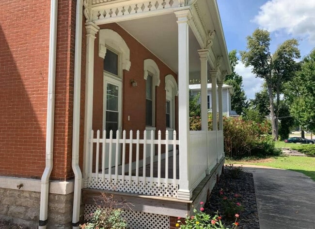 Photo - 1610 Vermont St Unit 1A