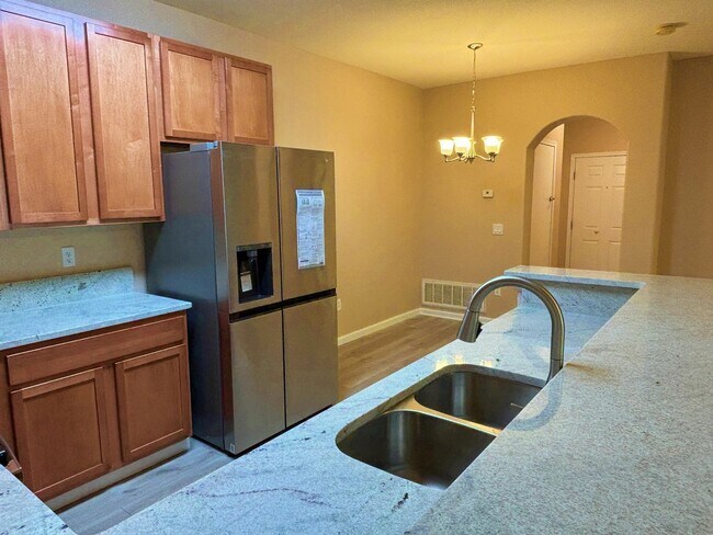23406 E 5th Pl