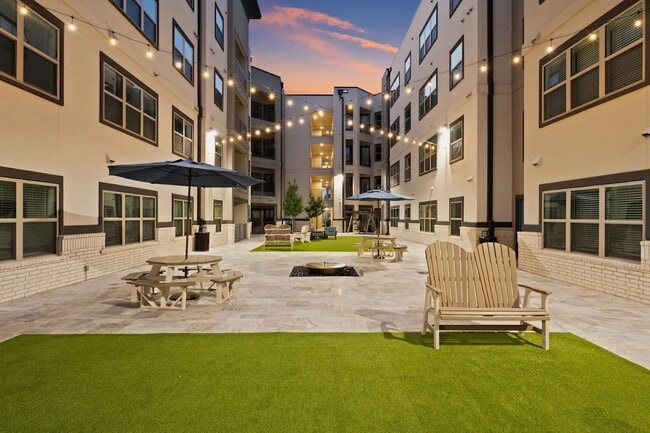 Photo - 1888 Brittmoore Rd Unit 1436