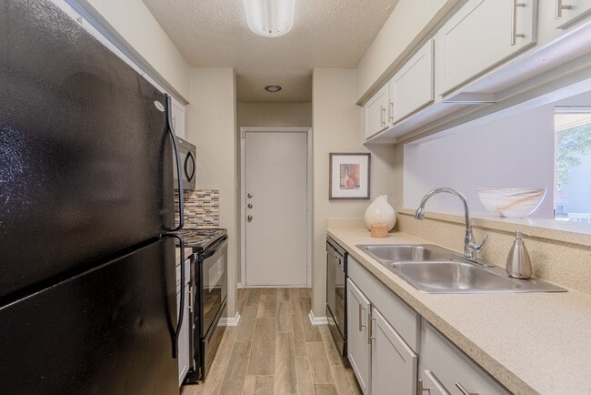 Pinehurst Place Apartments