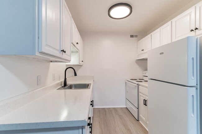 Abelia Square Kitchen