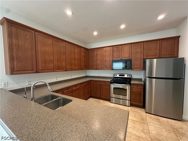 Photo - 26527 Robin Way