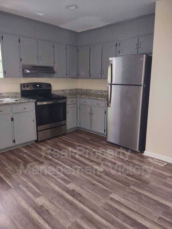 Photo - 1758 6th Pl NW