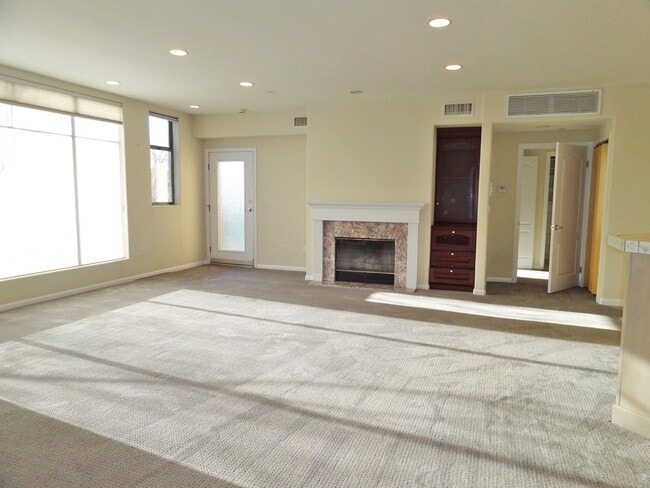 144 S Third St Unit S. 3rd St 144-403